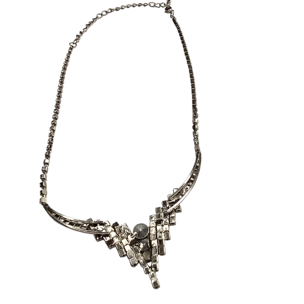 Silver Tone V Rhinestone Necklace - Picture 8 of 9